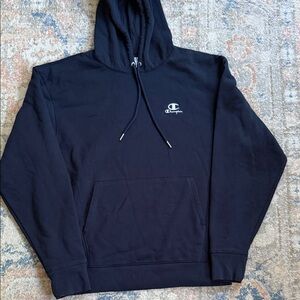 Champion Men's Black Pullover Hoodie